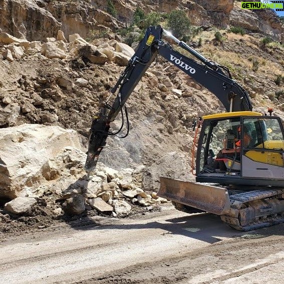 Lauren Boebert Instagram - I-70 Update: The biggest boulder is demolished! I-70 westbound was closed temporarily for that but is now reopen. The plan is to reopen eastbound I-70 tonight. Shoutout to @coloradodot staff and @govofco for swift action and keeping us updated (The Gov even texted pictures)!