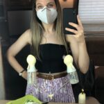 Lauren Collins Instagram - I Don’t Know How She Does It 😏😷