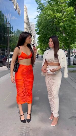 Lauren Cruz Instagram - @parisaofficial nous donne le prix de son outfit 🤩