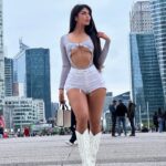 Lauren Cruz Instagram – Le temps à paris est bipolaire, j’avais trop froid 😫