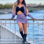 Lauren Cruz Instagram - A votre avis la 3 eme photo j’ai voulu faire quoi ? 🤣🤣