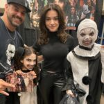 Lauren LaVera Instagram - Connecticut: beautiful interactions, beautiful art, and beautiful people. Can’t believe how lucky I am to meet ya’ll. Thank you for coming out and making it such a memorable weekend. ❤️🤍🖤