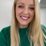 Lauren Laverne Instagram - Back on air after on @bbc6music after a half term break. What can I play you to start the day? Looking for your #cloudbusting classics (uplifting tunes of any genre) for a great week of shows including special guests, standout mixes and a #pridemonth party on Friday…