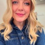 Lauren Laverne Instagram - Happy Sunday! It’s our weekly #Cloudbusting call out for bangers of every sonic hue! We’ll be starting #MondayMorning with your uplifting tunes so leave your request or dedication below and if I can I’ll get it in the mix @bbc6music! If it was me I’d request this stupendous Stones cover from the great Thelma Houston, with Hal Blaine on drums and Jimmy Webb producing… but it’s up to you! What do you want to hear?