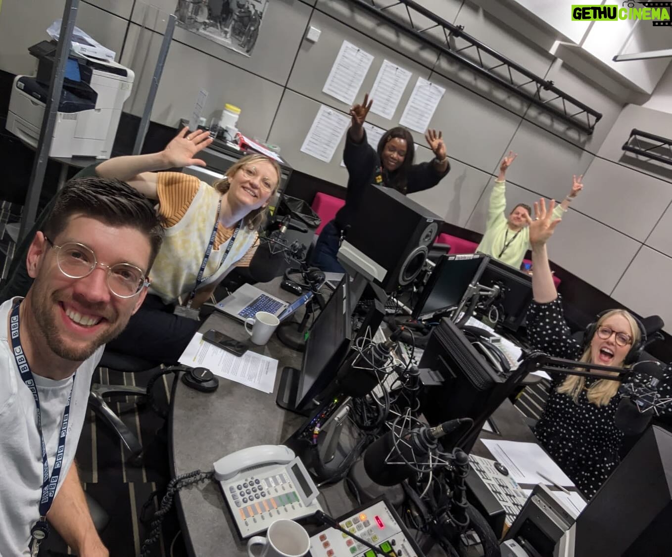 Lauren Laverne Instagram - Last night at @young_fathers and the morning after… playing them out @bbc6music - with the best imaginable team who make breakfast a joy every morning. Thank you for having us #6musicfestival 🙌🏻