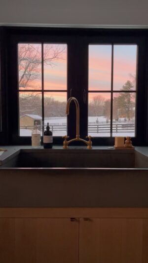 Lauren Liess Instagram - When rest calls 🌨️ Every now and then I hit a season of life where certain words or themes jump out at me over and over again and they won’t be ignored. I start noticing them in what I’m reading, watching, hearing etc and I begin to think about them and what they mean for my life… how I can incorporate more of this thing into it and I question why the word seems to hold meaning for me in that time. {contentment, love   vibration have been some of those words for me in the past and they still jump out at me but they are old friends and nothing I’m surprised by when they pop up in funny ways.} Recently, “rest” has been coming for me… I’ve been appreciating it in various areas of life where I never really understood its role… in homemade pastas, broths and various recipes, in the land’s winter rest and my newfound patience with hard earth and bare trees, and in my own inner urge to pull back and rest, detoxing from noise and to be quite frank, the hate and anger I see here on a daily basis. Sending you love   rest. (And I’d love to know- what words are calling to you right now? 🤍)