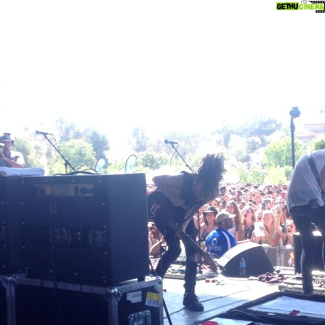 Lauren Taylor Instagram - I cannot explain what I'm feeling right now. This was the most amazing 15 seconds I've experienced.