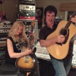 Lauren Taylor Instagram - Making music with Warren 👏🏻 @warrenhuart @warrenhuart @warrenhuart @warrenhuart