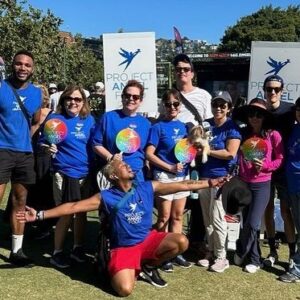 Lauren Tom Instagram - Happy to support @aidswalkla and @projectangelfood with my son and some friends this morning. Eradicating Aids is an important issue to me because back in the 80s when I was a dancer in New York I lost so many friends to this horrible disease. So grateful that scientists have figured out how to help people who have tested positive live long lives. 
@projectangelfood prepares and delivers over 1 million meals per year to folks impacted by serious illness. #foodislove❤️