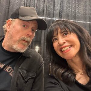 Lauren Tom Instagram - Many thanks to @chattcomiccon and @celebworx for a wonderful weekend seeing old friends like, @jatactor, @thejohndimaggio, @girlmacfarlane, @tarasandsvo, and @billywestpodcast,
spending time with fans and marveling at their cosplay, and raising money for @homeboyindustries to boot! We raised $180 for this wonderful organization!
Here are some highlights: 
I was gifted an amazing hand drawn Snoopy by @robert.w.pope who is one of only 3 people officially illustrating the PEANUTS gang! I am a giant Snoopy fan so this is going up on my wall immediately!
I also got to meet and pet a real wolf dog and gorgeous, soft owl with @wildefellwolves.
Thanks to all who came out!!
❤️❤️❤️