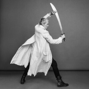Laurie Anderson Instagram - LAURIE ANDERSON 📸 by @inezandvinoodh  Interview by @edpaginton for @thetravelalmanac #TTA19
Styling: @claire_byrne Makeup: @michaelabosch