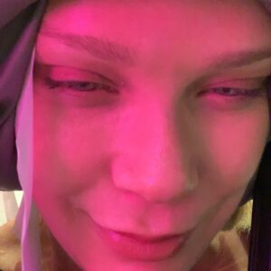 Laurie Holden Instagram - Best part of layovers when you travel. #spa