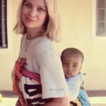 Laurie Holden Instagram - This photo was taken during the happiest time of my life. Years ago, I ventured off to Khayelitsha, South Africa to volunteer at a day care center for HIV orphans. Since it was during the writers strike, I had the luxury of TIME for the first time in my life. I had no pressure to return home from agents and managers - Hollywood had all but shut down. It was before social media and one could fall of the grid without a worry in the world. The privacy and solitude was divine. To say it was a life changing experience sounds rather trite. Though it did truly change my life in every way: my view of the world and what it meant to have a purpose. In the many months I lived there, I met the most selfless and kind hearted people. I learned about varying cultural myths, and it opened my eyes to a worldwide epidemic of human suffering -particularly involving children. Now let me be clear- I said WORLDWIDE HUMAN SUFFERING. South Africa gave me an education. South Africa gave me a home, love and the knowledge to grow and become a better human. My time there was a Godsend. Helping children in need is, and will always be, my number one passion in life. The time I spent in South Africa was when everything crystallized and came into focus. My purpose as a human became so clear. Today ( and everyday), I send love and positive, healing energy to the caregivers and children in Khayelitsha and to all of the people in the neighboring townships. Thank you for embracing me into your community and for showing me what is truly important and meaningful in life. My heart is with you and I can’t wait to come back. 🙏#southafrica