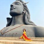 Lavina Tandon Instagram - Main aur mere Adiyogi❤️
