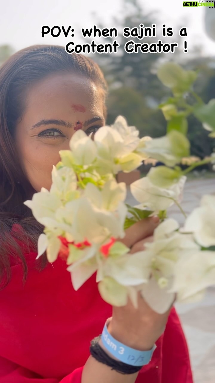 Lavina Tandon Instagram - In Love ❤️ With this Song #sajni And This Place🤍 @isha.foundation . . . . . #sajni #arijitsingh #laapataaladies #reeloftheday #reelitfeelit #actor #influencer #contentcreator #traveller #ghoomakkad #lavvinataandon