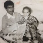 Layla El Instagram - my first Birthday party #tbt got my henna done wearing my jaleba and chilling with my uncle hamed #memories #moroccan #roots #marrakech #iamold #love أول حفلة عيد ميلاد لي #tbt حصلت على الحناء بلدي ارتداء يرتدي بلدي jaleba وتقشعر لها الأبدان مع خالتي 💋