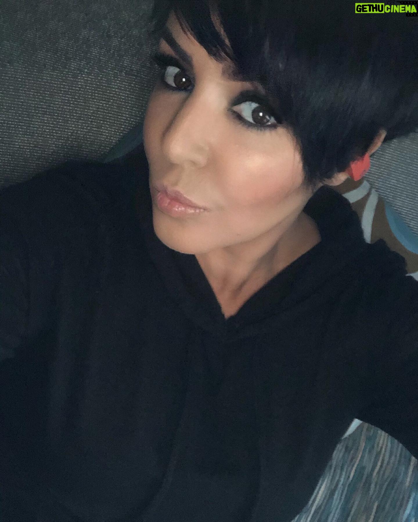 Layla El Instagram - Getting ready for my virtual appearance I hope to see you soon. http://Facebook.com/wrestling-ink 💋