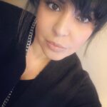 Layla El Instagram - How is everyone doing ?