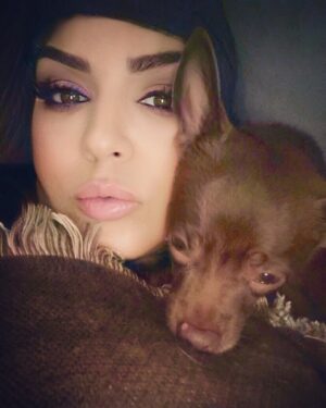 Layla El Instagram - Quality time with one of my babies #chino 💓