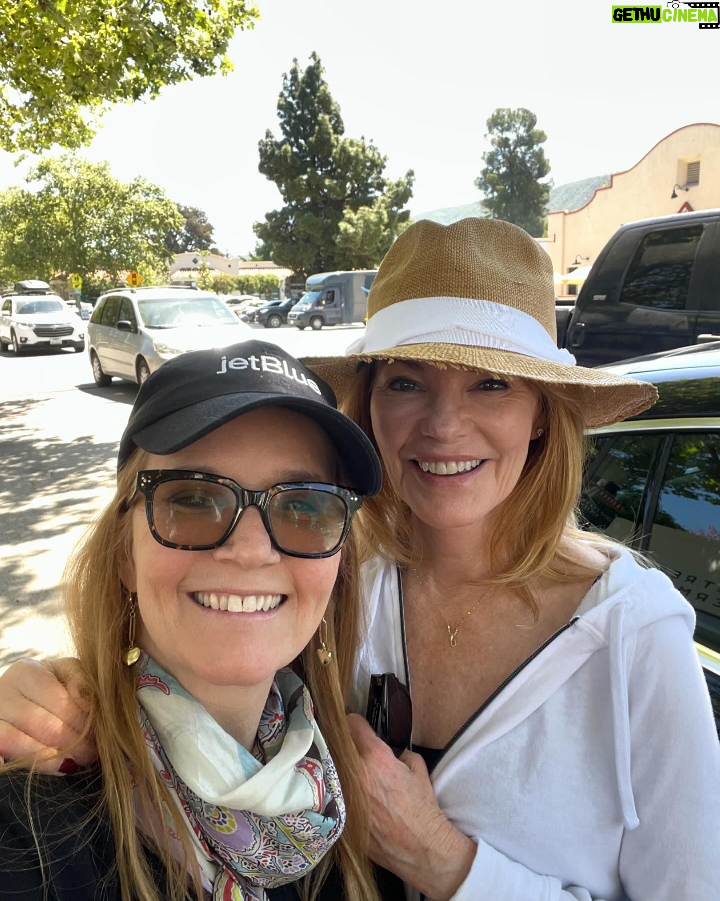 Lea Thompson Instagram - The awesom #alansylvestri and his wonderful wife. So many friends. We were in #ojaicalifornia #wedding fun. Love is in the air.