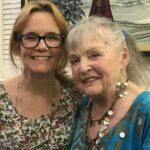 Lea Thompson Instagram - Happy Mother’s Day to all of you wonderful moms out there. And all fur moms too. I am so grateful for my wonderful girls @maddiedeutch @zoeydeutch and I am thankful for all the love support and creative vitality my mother Babah passed on to them. Love you mom. Miss you every day.