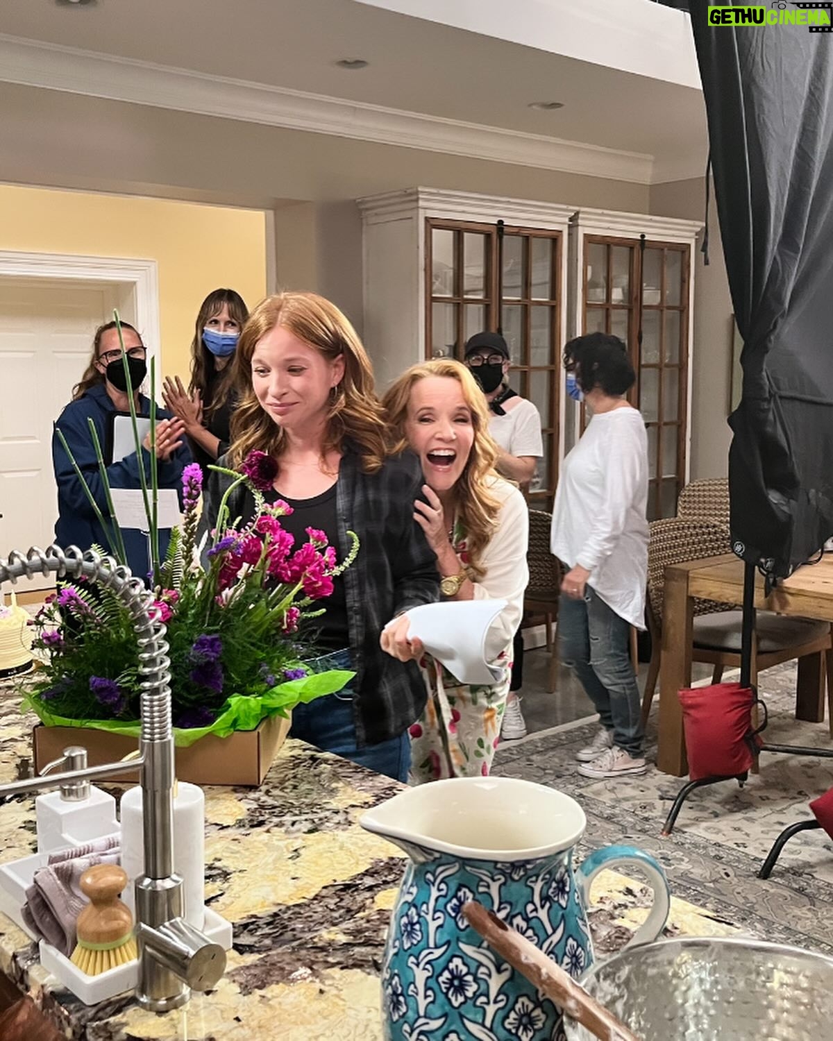 Lea Thompson Instagram - We had so much fun making #thespencersisters the second to last one is Tonight at 9 hope you enjoy! 😉 mayhem! Madness! Feet soaking!! On @thecw stream for free. @staceyfarber warning loud bells at the end!!!