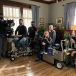 Lea Thompson Instagram - Tonight I directed such a fun episode of @residentalien @syfy with the most wonderful cast. So much fun and excitement. Watch and if you are new catch up on @netflix #stayweird