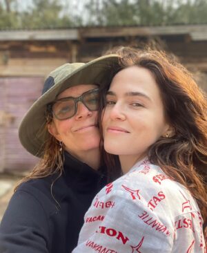 Lea Thompson Instagram - My little Zoey. Happy birthday! I am so proud of the woman you are. Bright, funny, loyal, kind, passionate, authentic and vulnerable.  It is such a joy to be so inspired by your own child, thank you. I hope you have a thrilling wonderful new year. Your mama loves you.