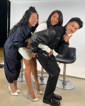 Leah Lewis Instagram - The Tiger’s Apprentice comes out today on Paramount  
❤️‍🔥🐅🧧

I think doing press with your friends is quite stressful for the production team as we hoot and holler a joke every five seconds, segway into off-topics and bleed into overtime. I am sorry. I like this movie very much and I like these people very much it deserves all the hoots and hollers ☺️ 

Styling: @anatanaka
Makeup: @linamourey 
Hair: @rachellitahair