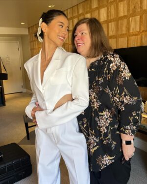Leah Lewis Instagram - I got to have my mother with me for a week of press, a premiere and then moving back to LA. It was very wholesome and all of this has been incredibly wholesome. She used to drive me around to all of my auditions, classes, and we would do everything together when I was a kid. She always went above and beyond to support goals or dreams I believed in. We love a mommy 🌸❤️

#TigersApprentice @paramountplus 

Styling: @anatanaka 
Makeup: @linamourey 
Hair: @rachellitahair