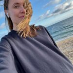 Leah Pipes Instagram - a little bit country a little bit rock’n’roll