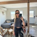 Leah Pipes Instagram - Desert times.