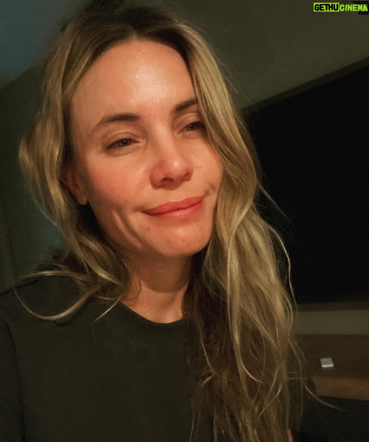 Leah Pipes - 12.8K Likes - “Cause we’re worth it too.” -L’Oréal Kids