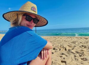 Leah Pipes Instagram - Heatwaves 🌊