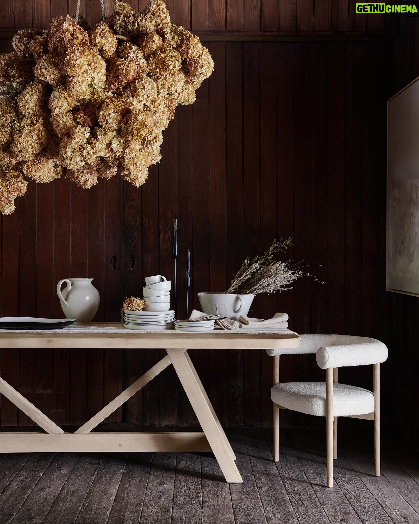 Leanne Ford Instagram - Two finishes, three moods, same table. // the #AyaDiningTable #LeanneForCrate Photo 1 2: shot by @amyneunsinger and styled by @hilaryrobertson Photo 3: shot by @erinashkelly and styled by @hilaryrobertson