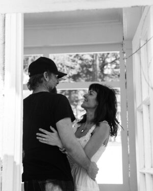 Leanne Ford Instagram - I LOVE HIM. Happy Birthday to my love @erikallenford 

// Shot by @sarahbarlow