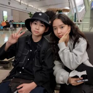 Lee Go-eun Instagram - 신나게 놀았어도 계속  놀고픈 뽀로로들

노는게 제일 조~~~~아🎶🎵🎶🎵