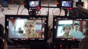 Lee Go-eun Instagram - 오늘도 MBC #조선변호사 
함께해요~♡

#kdrama #Joseonattorney