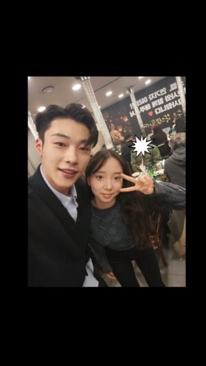 Lee Go-eun Instagram - 그동안 #조선변호사 사랑해주셔서 감사합니다 : )

감독님과 함께한 현장 참따뜻하고 행복했습니다~^^
함께한 스텝분들 배우님들  고생 많으셨습니다 
좋은모습으로 다시만나요~♡♡
