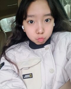 Actress Lee Go-eun HD Photos and Wallpapers March 2023