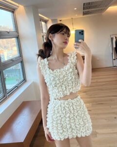 Actress Lee Hae-in HD Instagram Photos and Wallpapers June 2024