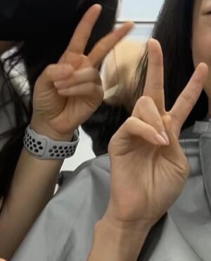 Lee Han-byeol Instagram - 2년만에 찾은 모미 만들기
