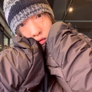 Lee Han-byeol Instagram - 👐🍀🌪️