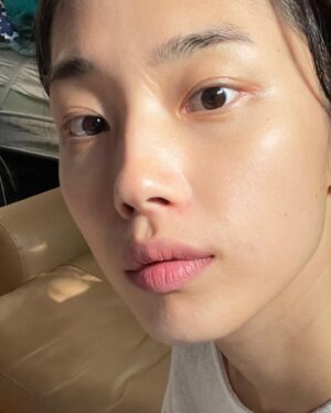 Lee Jin-ha Instagram - 근셀털