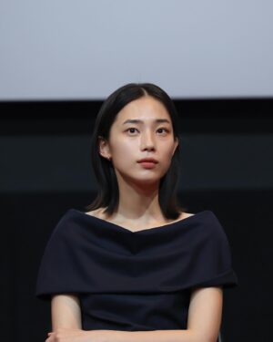 Lee Jin-ha Instagram - 2024 인디피크닉 <50cm> GV

<50cm>로는 아마도 마지막이지 않을까 싶어서 아쉬웠던 어제였습니다.

황금같은 봄의 토요일 저녁에 영화를 보러 와주신 분들께 다시 한 번 감사합니다!