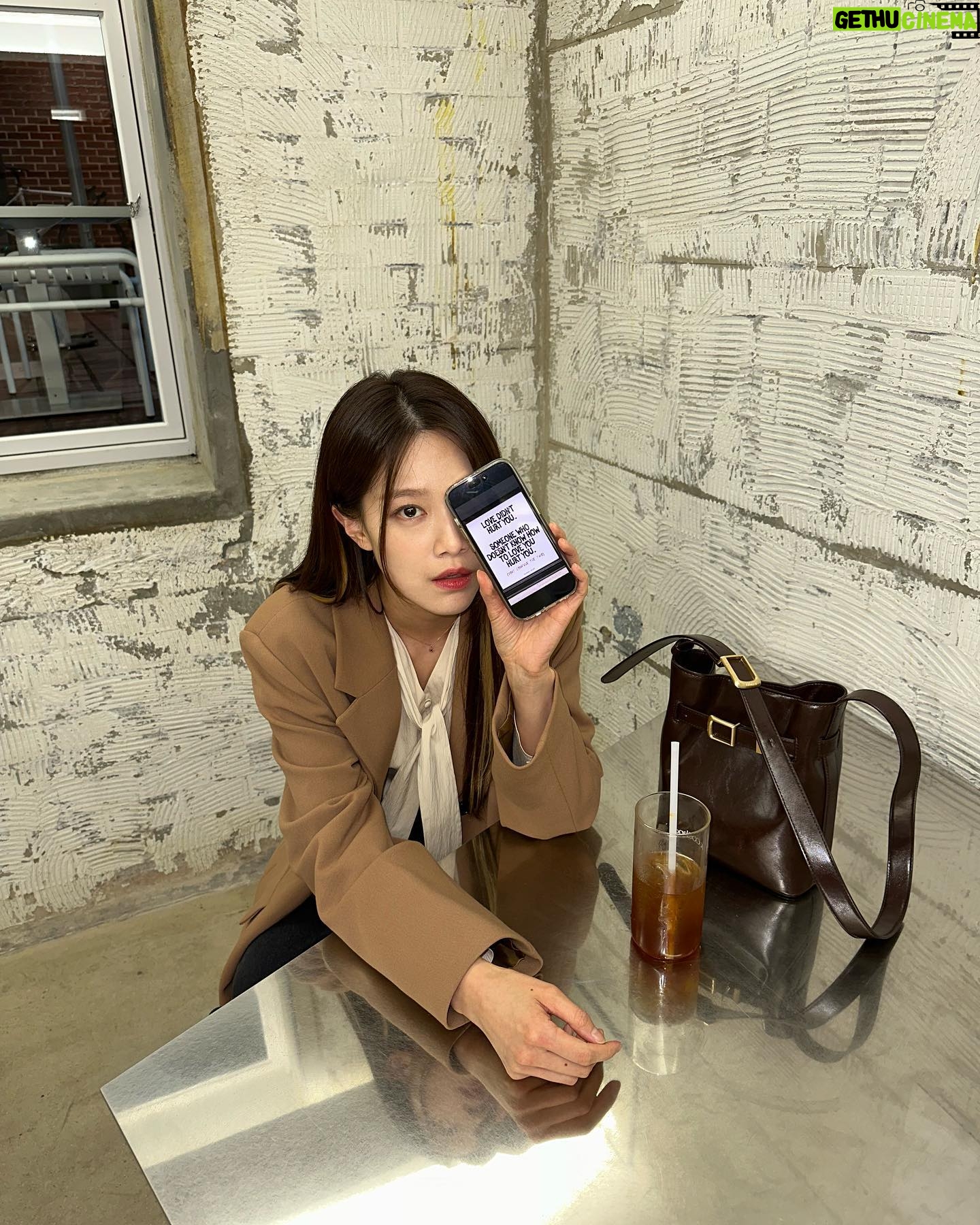Lee Ju-woo - 6.4K Likes - 🤎🤎🤎🍕