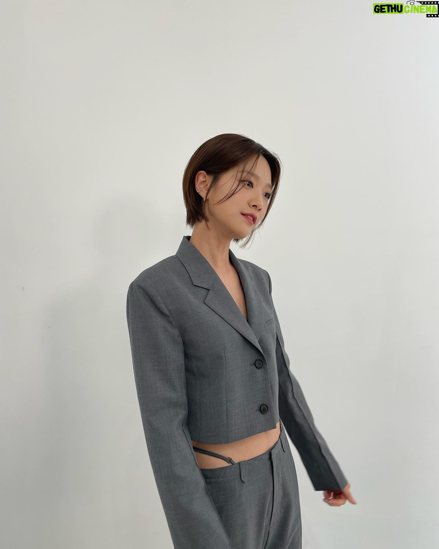 Lee Ju-woo - 14.1K Likes - 스틸러:일곱개의 조선 통보