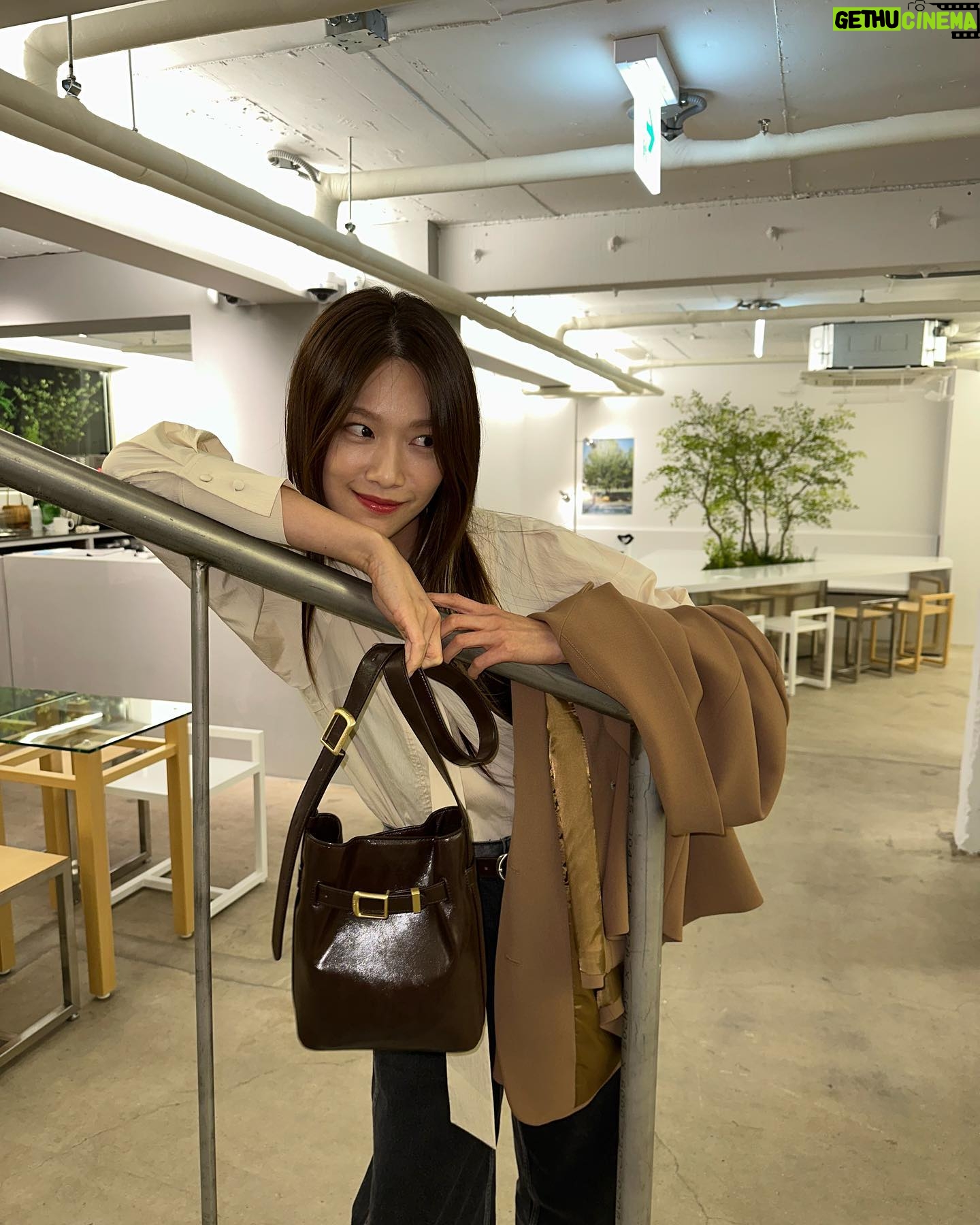 Lee Ju-woo - 6.4K Likes - 🤎🤎🤎🍕
