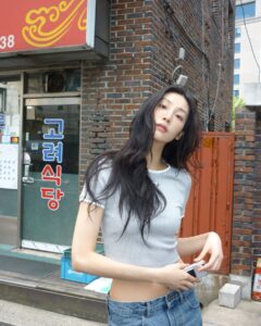 Actress Lee Seo-bin HD Instagram Photos and Wallpapers June 2024