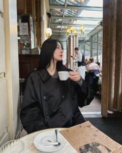 Actress Lee Seo-bin HD Instagram Photos and Wallpapers May 2024